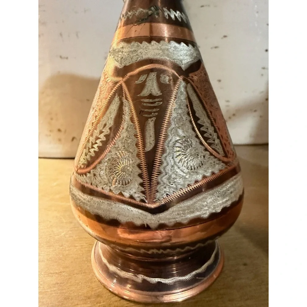 N/A small decorative